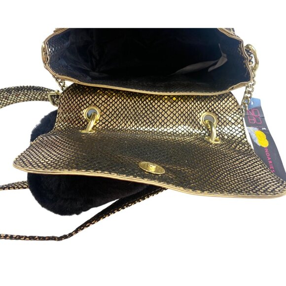 Gold Snake Print Faux Leather Shoulder Bag With Chain Strap & Faux Fur Handle - Picture 5 of 6